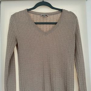 Perfect for spring, light cotton Mavi beige sweater